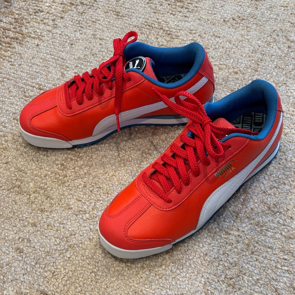 Puma Roma Men's Red and White Sneakers, Size 7